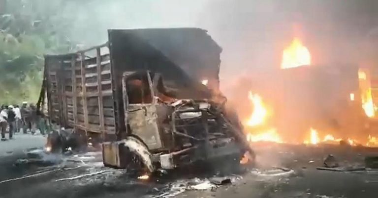 Cameroonian Lives reduced to dust after vehicles catches flames in road accident